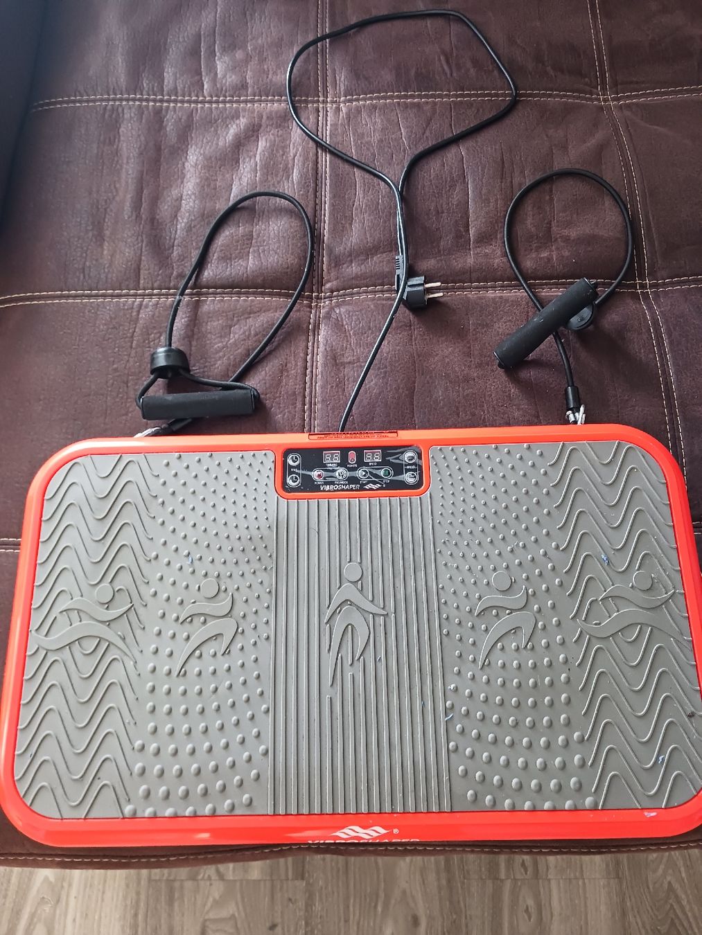 Vibroshaper Hometrainer: Sport fur zuhause – Neu (gemäss Beschreibung) aus Rorschach von Leo_qby6 1