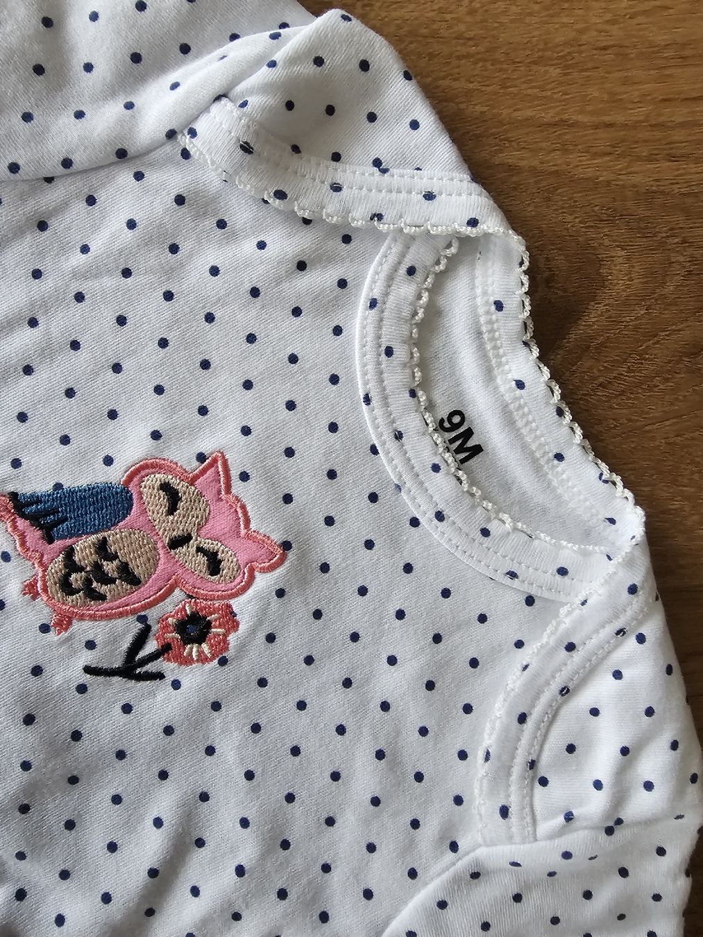Lotti & Set di vestiti: 2x Babybodys Baumwolle 9M NEU – Nuovo (secondo la descrizione) da Büttikon AG venduto da PAM120319 1
