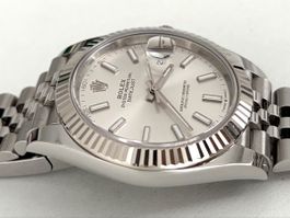Neuwertige Rolex Datejust 41 2025 