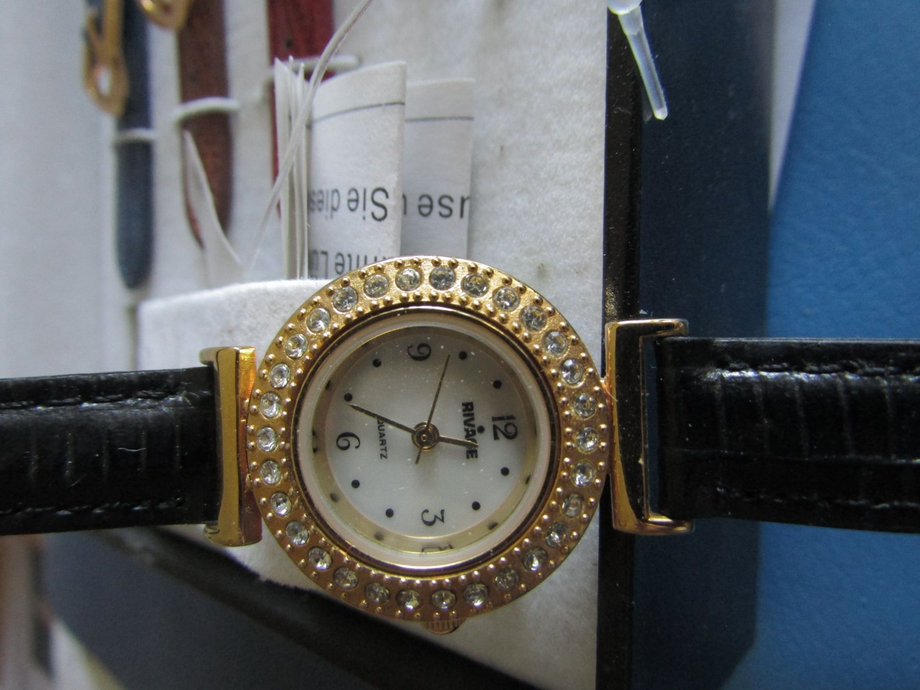 Orologi: coffret neuf  4 montres en une – Nuovo e nell'imballaggio originale da Delémont venduto da mamygateau 2