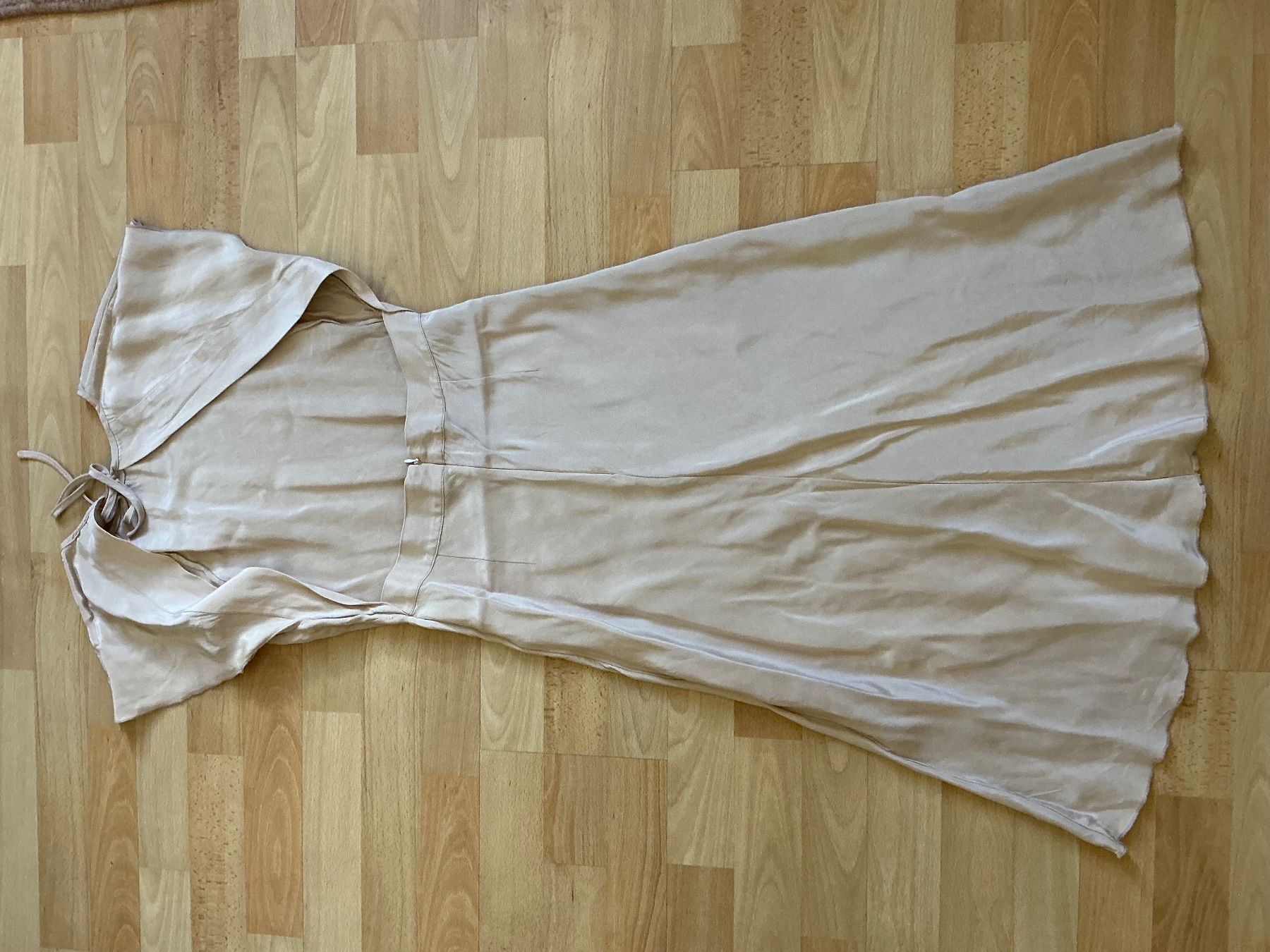 Robes: Kleid – Neuf (Voir description) à St.Gallen par nat_7n75 4