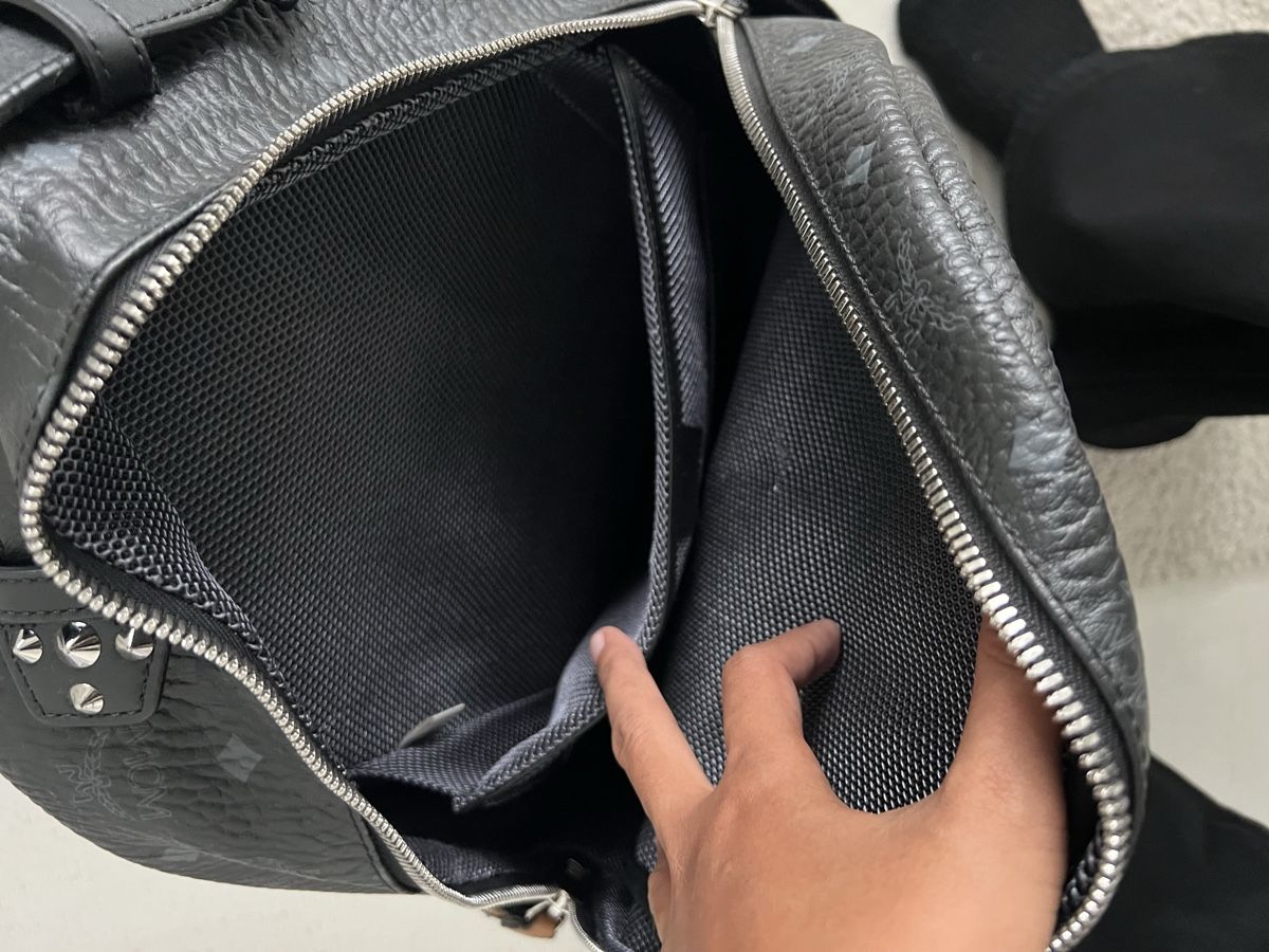 Mcm Zaini: MCM backpack in Black size GM – Usato da Emmenbrücke venduto da Jedina_k9 2