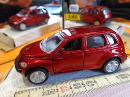 Chrysler PT Crouiser  1:43 (Mit Box) Motor-Mac   > (Ban)