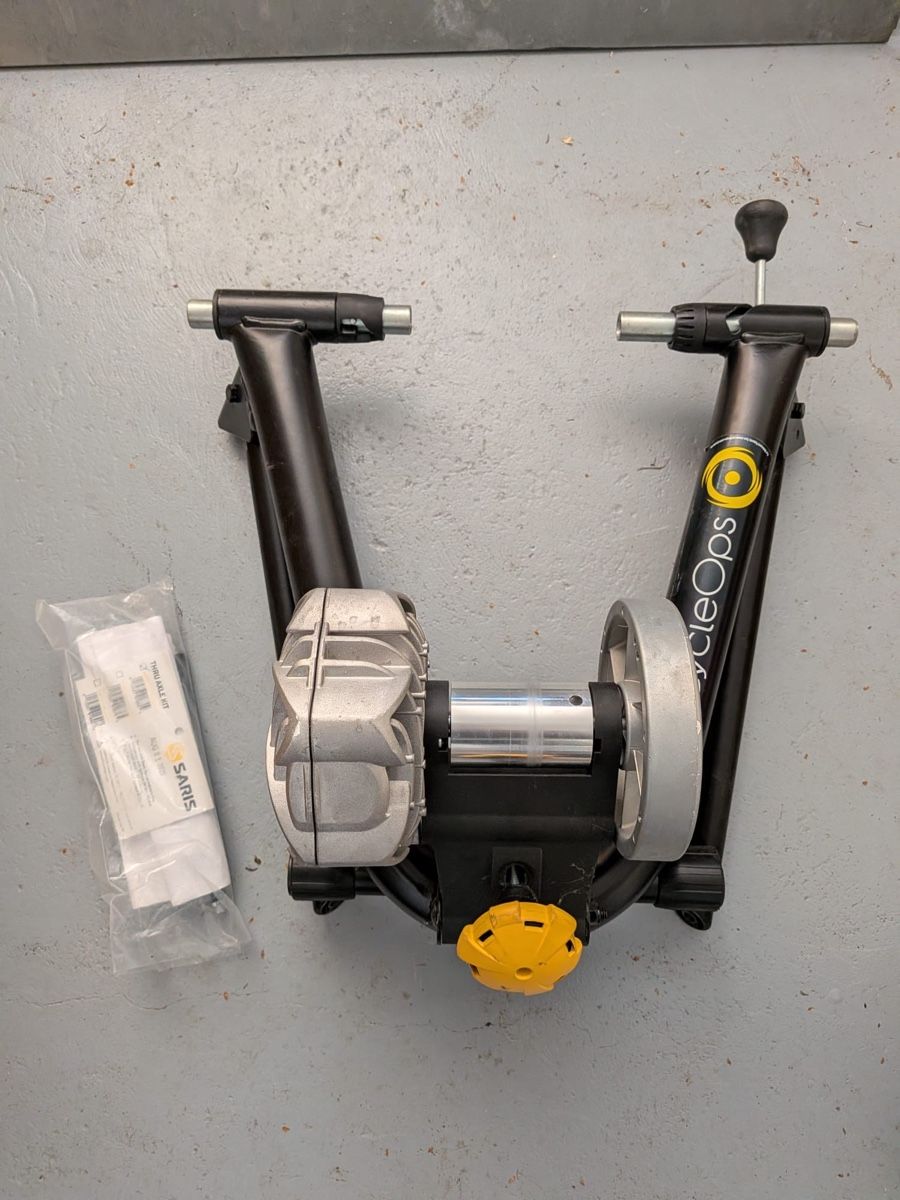Saris Hometrainer: Saris Fluid 2 Trainer Heimtrainer – Usato da Vaduz venduto da alina_hasler