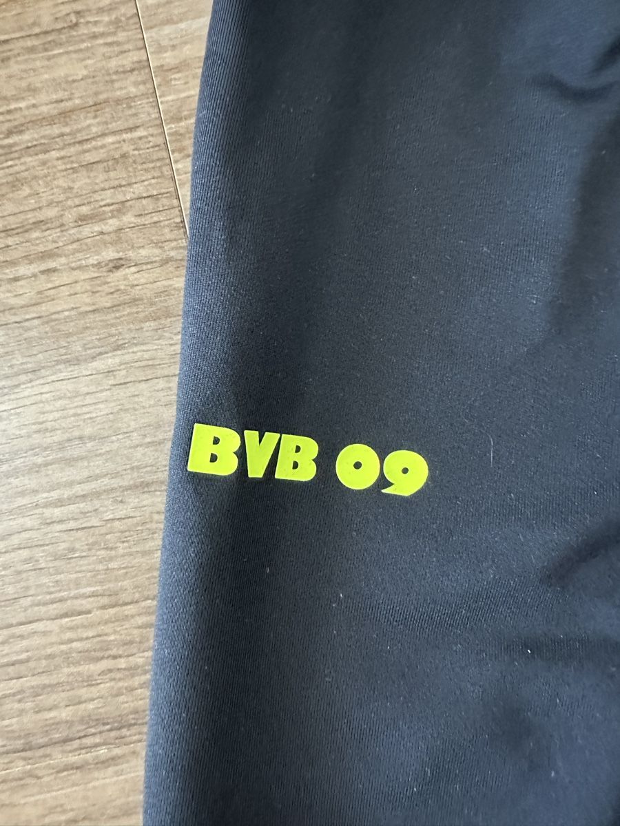 Pantaloni: Puma BVB 09 Trainingshose schwarz Grösse 152 – Usato da Seuzach venduto da pon_sdw7 1