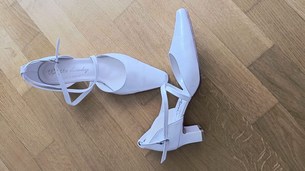 Scarpe da donna: Hochzeitsschuhe – Nuovo (secondo la descrizione) da Zäziwil venduto da Liv696 1
