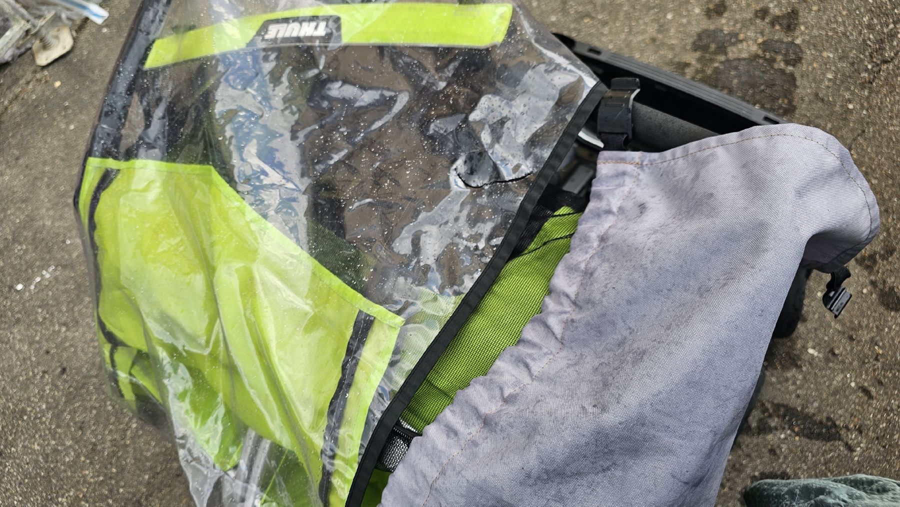 Thule Remorques: Thule Chariot Cab 2  – D'occasion à Tann par dan_dzf8 5