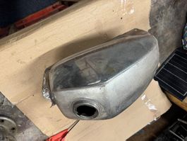 Pony Sachs Tank
