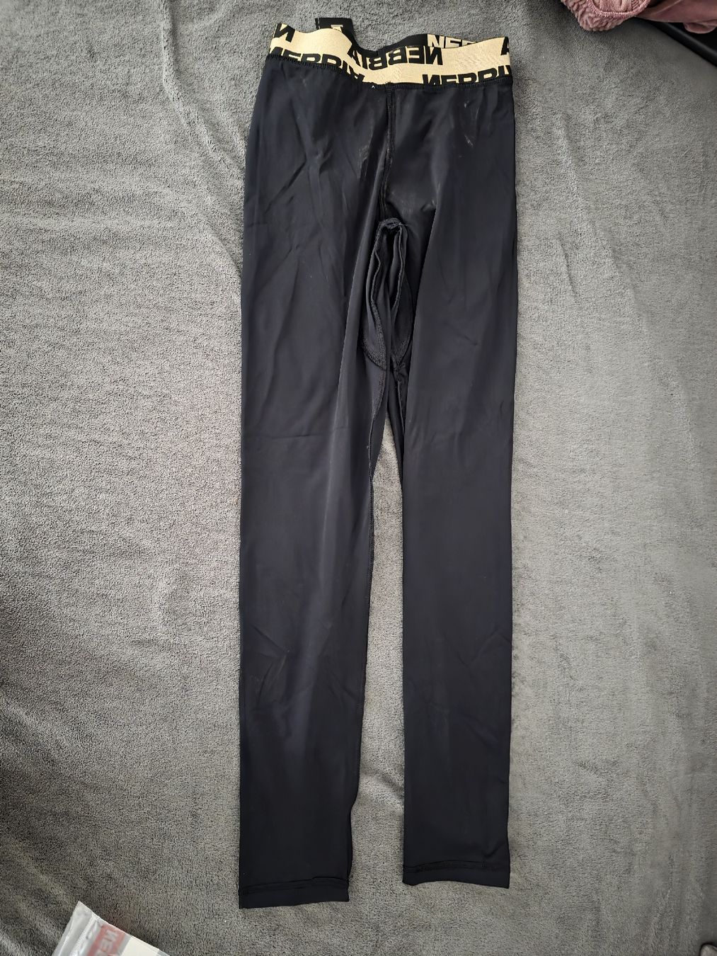 Leggings: NEBBIA BLACK GOLD LEGGINS L – Nuovo e nell'imballaggio originale da Reitnau venduto da cuorematto01 2