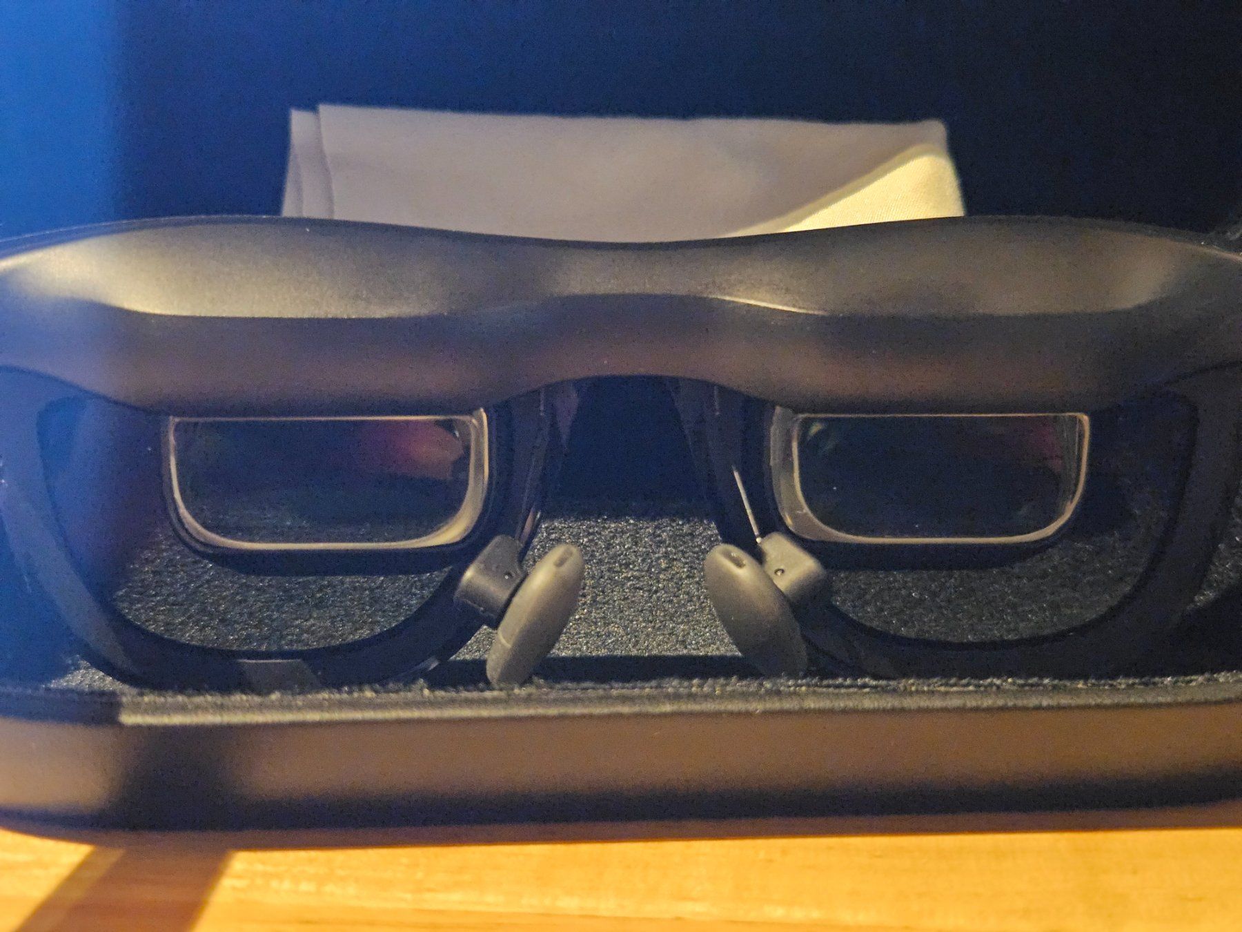 VR Brille: Xreal One Pro M / Xreal HUB charging adapter – Gebraucht aus Zürich von Dogpie1986 1