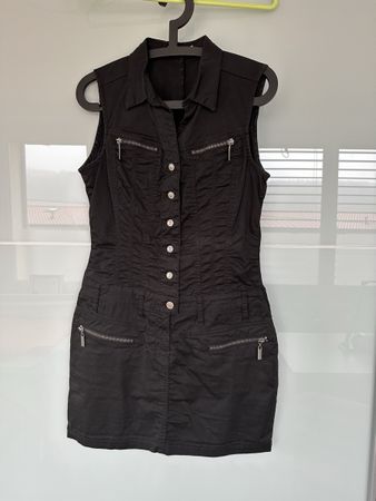 Mini-robe noire sans manches - Élégante pour l'été! T.38