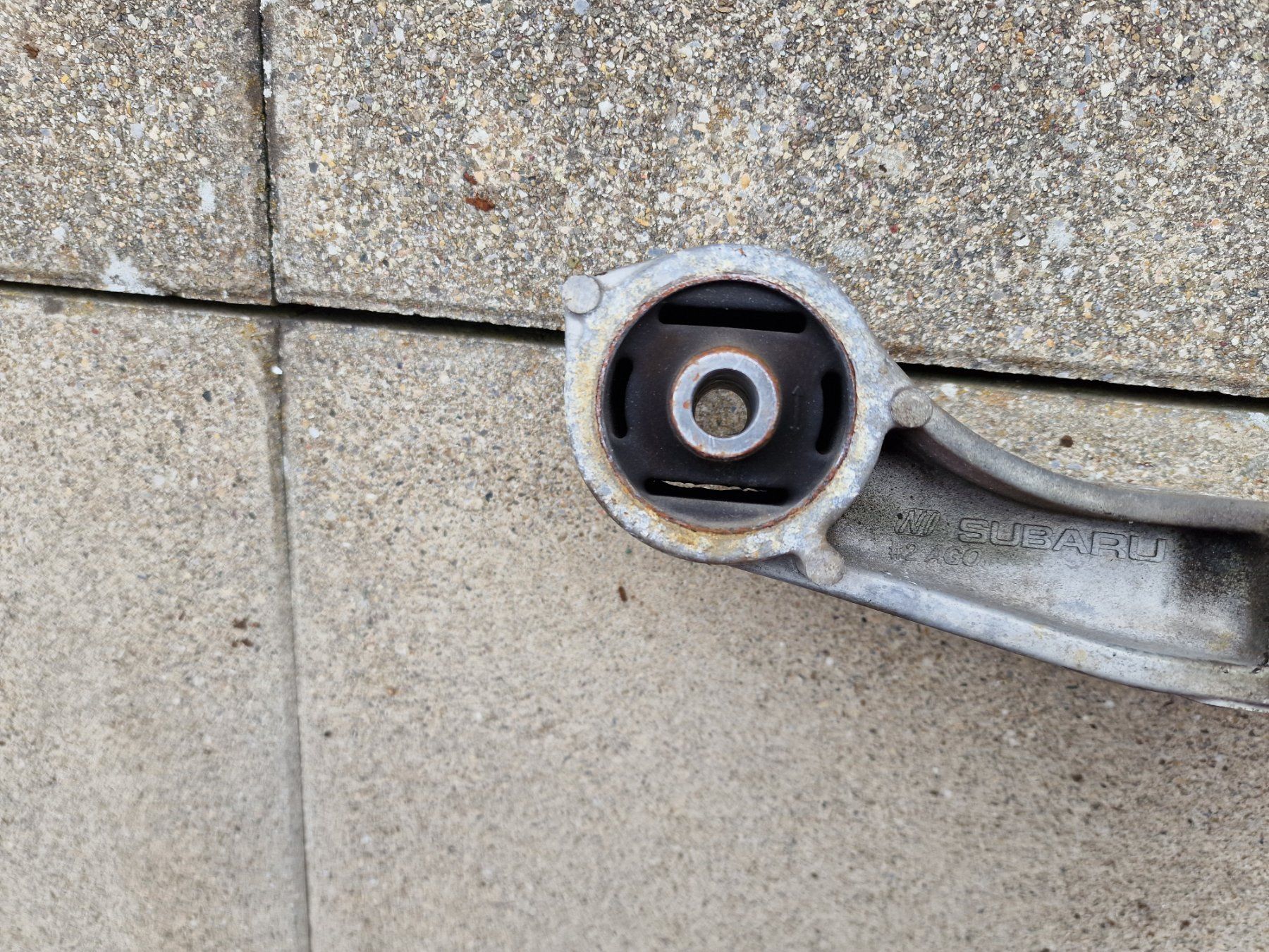 Alle Autoersatzteile: Differential Gehäuse Support Hinterachse - WRX STI – Gebraucht aus Buchrain von Sssschaller 2