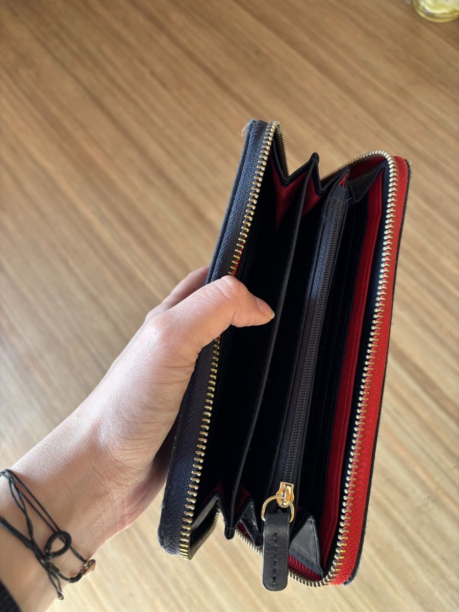 Tommy Hilfiger Portafogli: Porte-monnaie Tommy Hilfiger – Usato da Granges VS venduto da Oliviaaaaaa 1