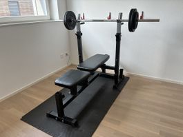 Weight bench with weights and dumbbells