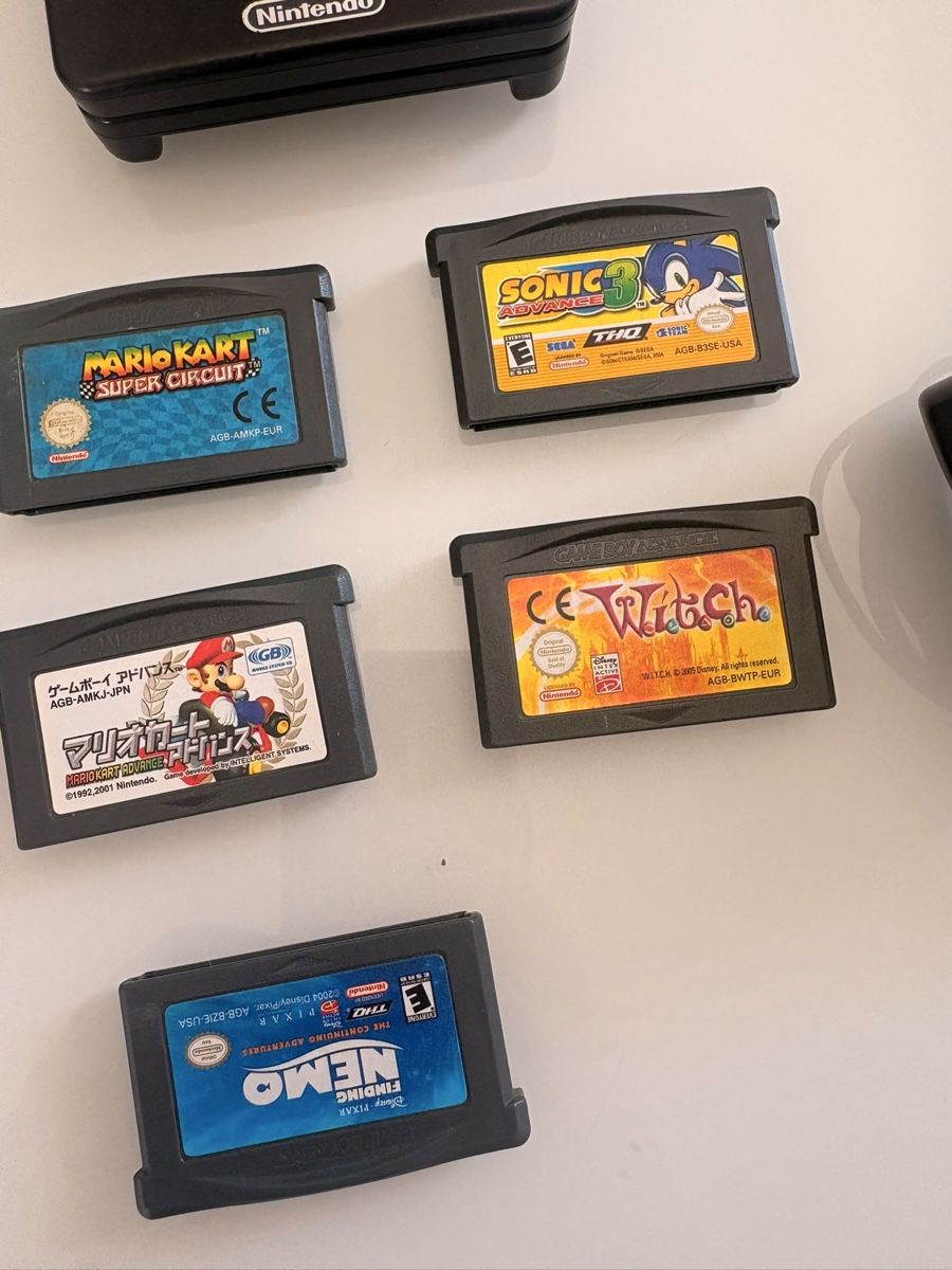 Nintendo Konsolen: Gameboy Advance SP + Jeux (Défectueux) – Defekt aus Domdidier von DevilTek 2