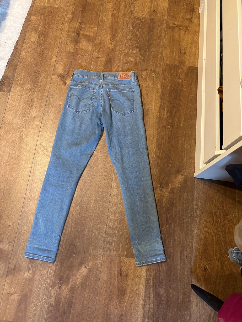 Levi's Jeans: Jean slim Levi's – Usato da St-Saphorin-Lavaux venduto da cin_c6cy 1