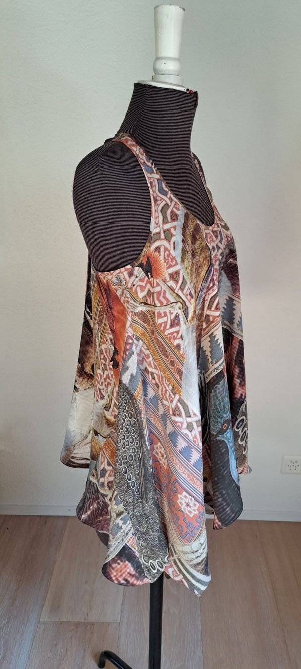 Allsaints Top: AllSaints Seidenoberteil – Usato da Reutigen venduto da IrisFashion 1