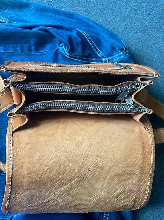 Borse da donna: Ledertasche vintage – Usato da St. Gallen venduto da Konstanza 3