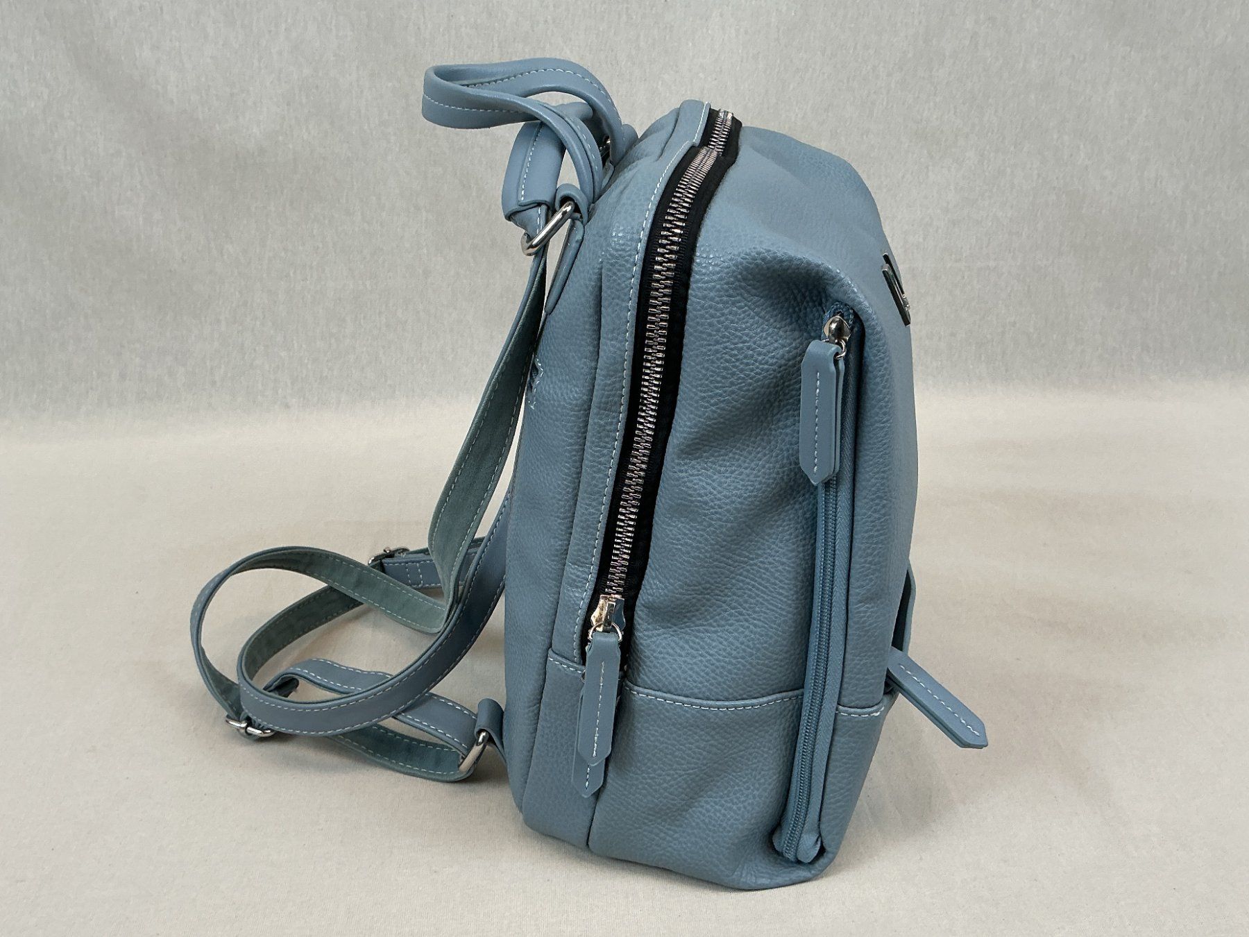 David Jones Rucksäcke: DAVID JONES Rucksack – Gebraucht aus Richterswil von Restwert_Richterswil 2