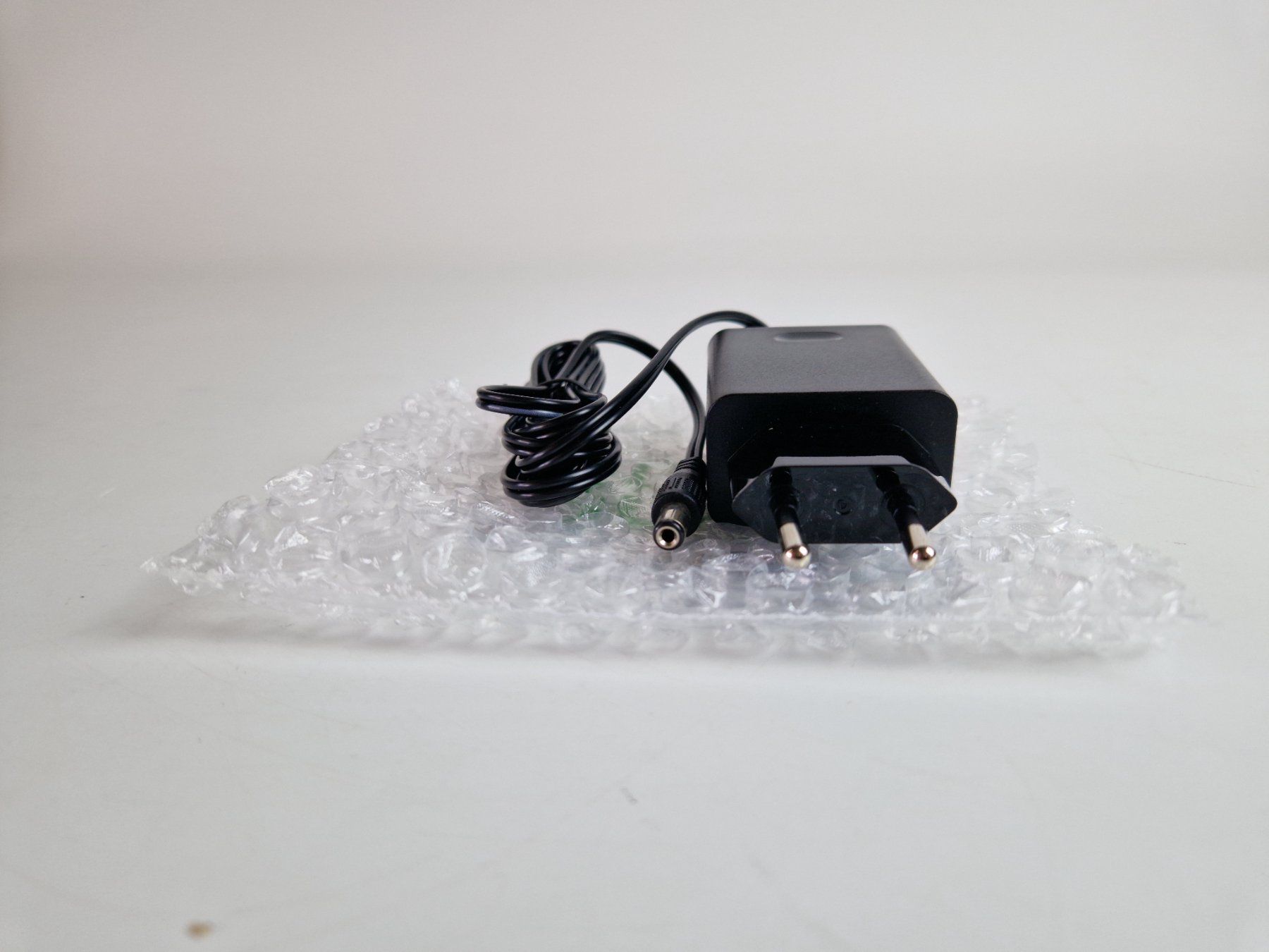 Laufwerke & Adapter: Power Adapter – Neu (gemäss Beschreibung) aus Muhen von Restwert_Muhen 1