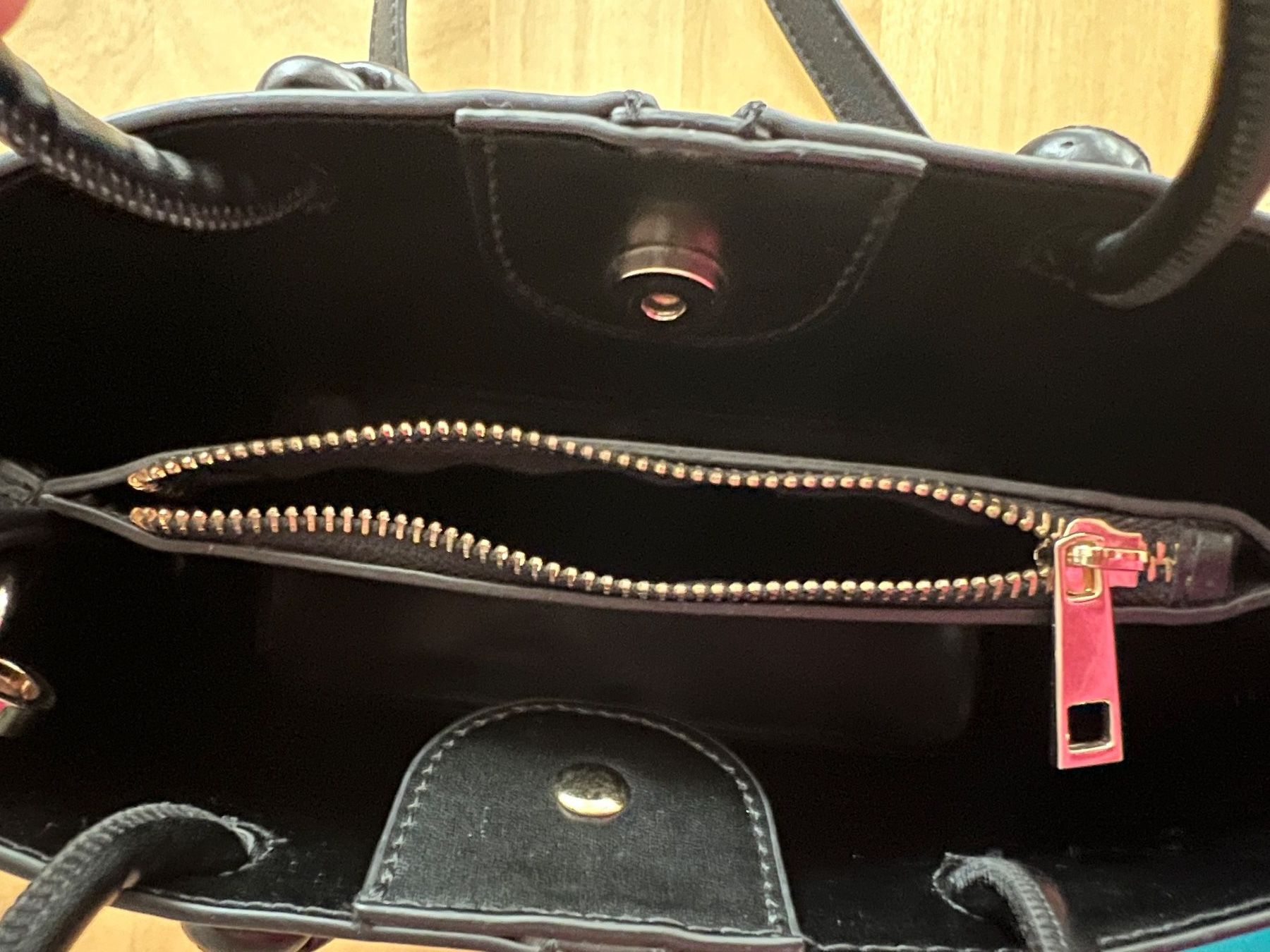 Sacs femmes: Sac à main noir – Neuf (Voir description) à Bernex par isa_c5fr 4