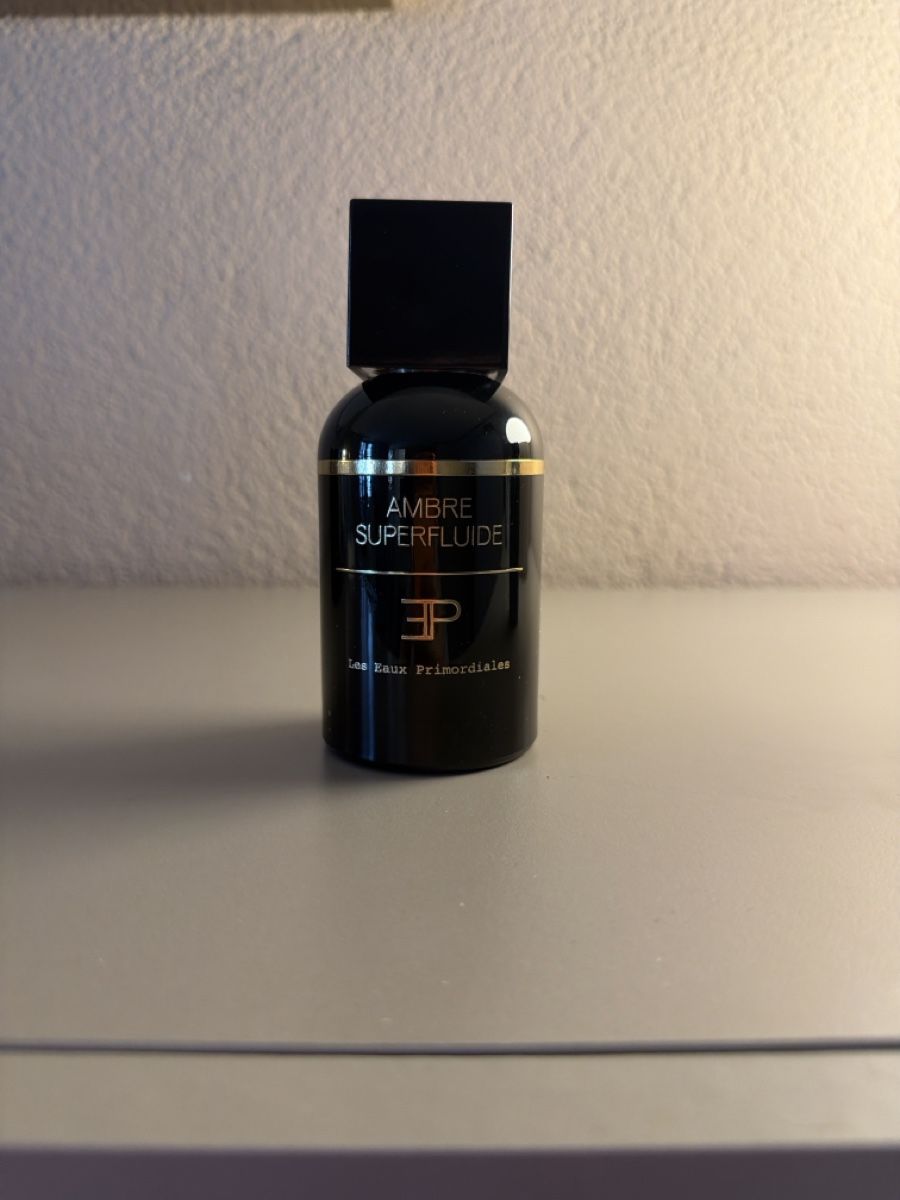 Profumi & Eau de Toilette: Les Eaux Primordiales Ambre Superfluide 100ml EDP – Nuovo e nell'imballaggio originale da Zürich venduto da mro_d2d8