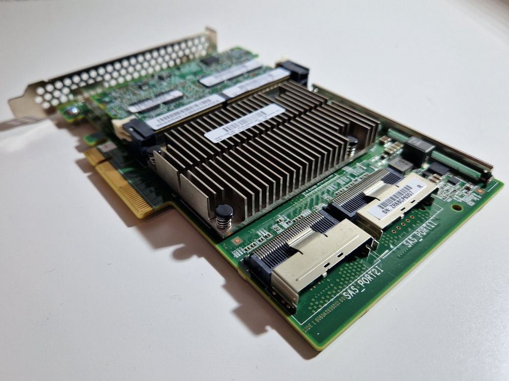 HP/HPE P840 SAS/SATA Raid Contr. 12G 4GB Cache 761880-001 (Gebraucht ...