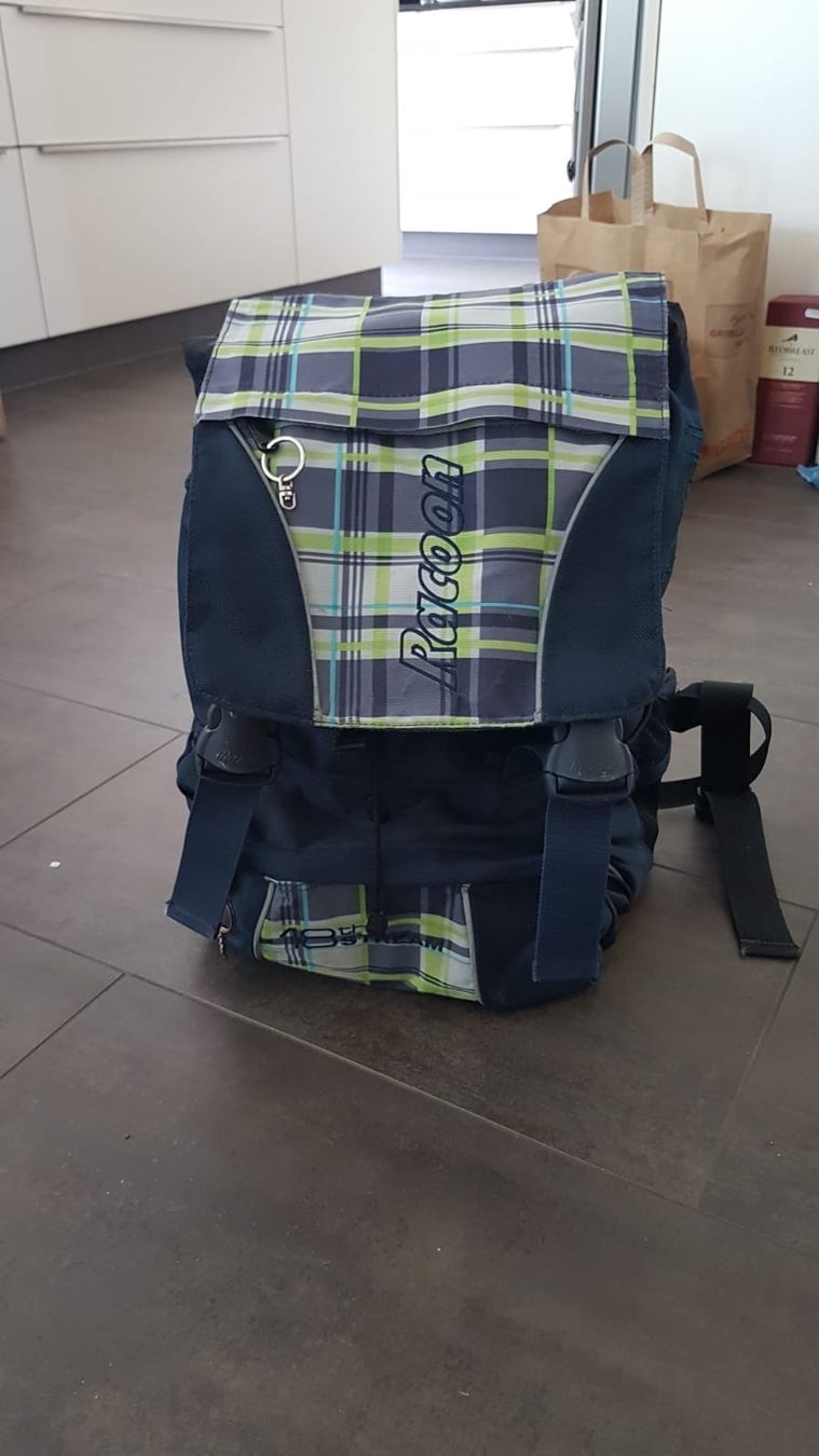 Racoon Sacs à dos: Schulrucksack – D'occasion à Amsoldingen par sunneschyn6