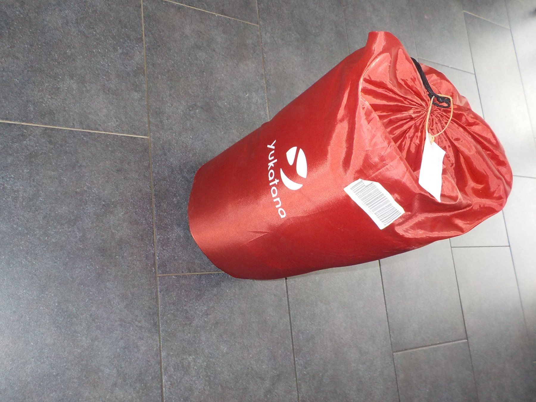 Materassi: Yukatana Luftmatratze selbstaufblasend 95 x 180cm – Usato da Staad SG venduto da NonnoVespado 1