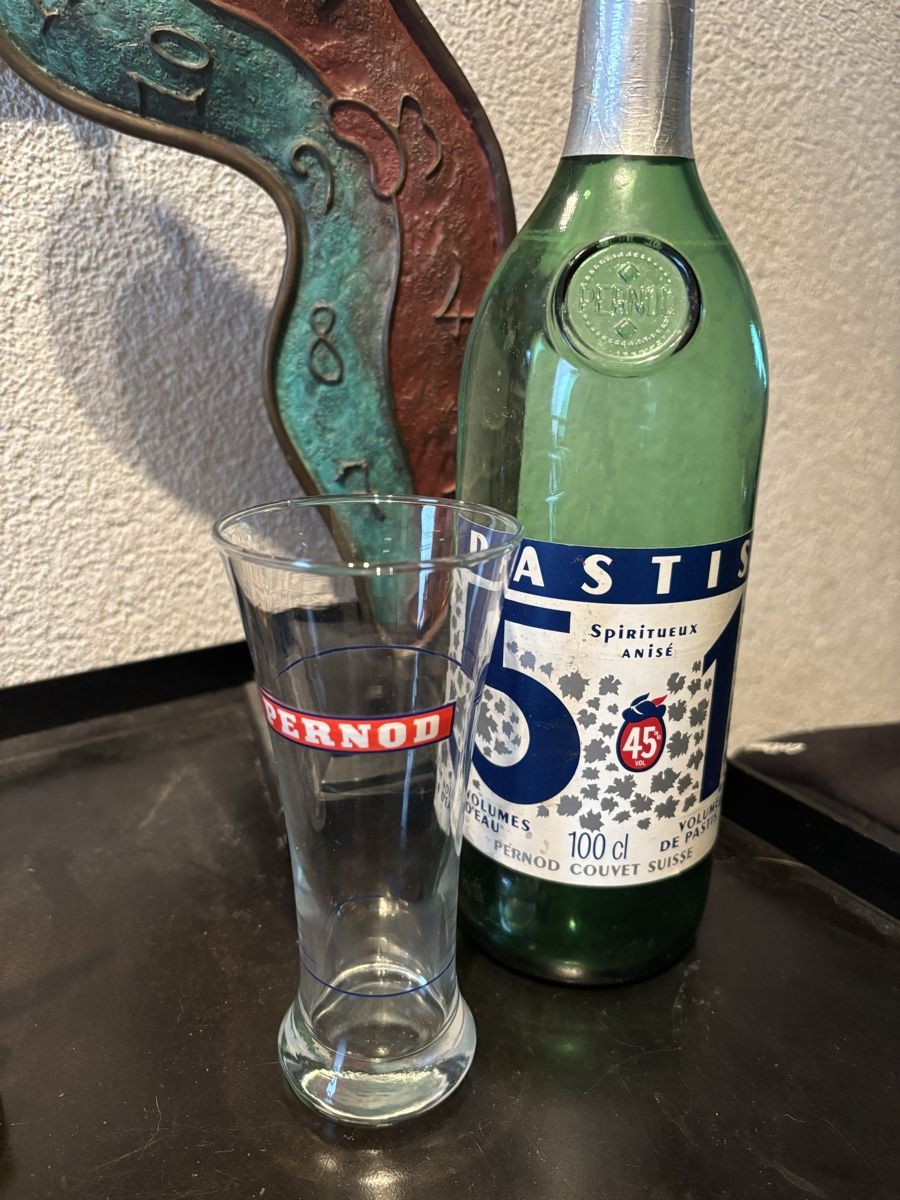 Bevande alcoliche: Pernod Couvet verre et bouteille vide – Usato da Cousset venduto da Agorboss