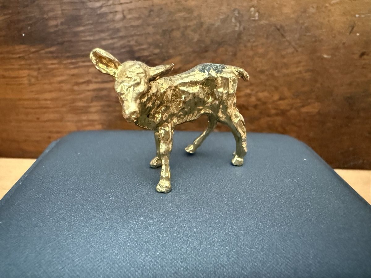 Statuette: Vintage Metall Lamm Statuette – Usato da Lamone venduto da LaCantinaMagica 1