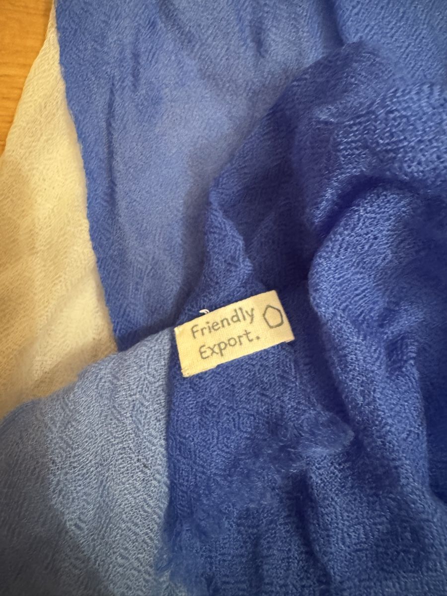 Foulard & Sciarpe: 100% Merino Schaal – Usato da Schaan venduto da kri_tsw8 3