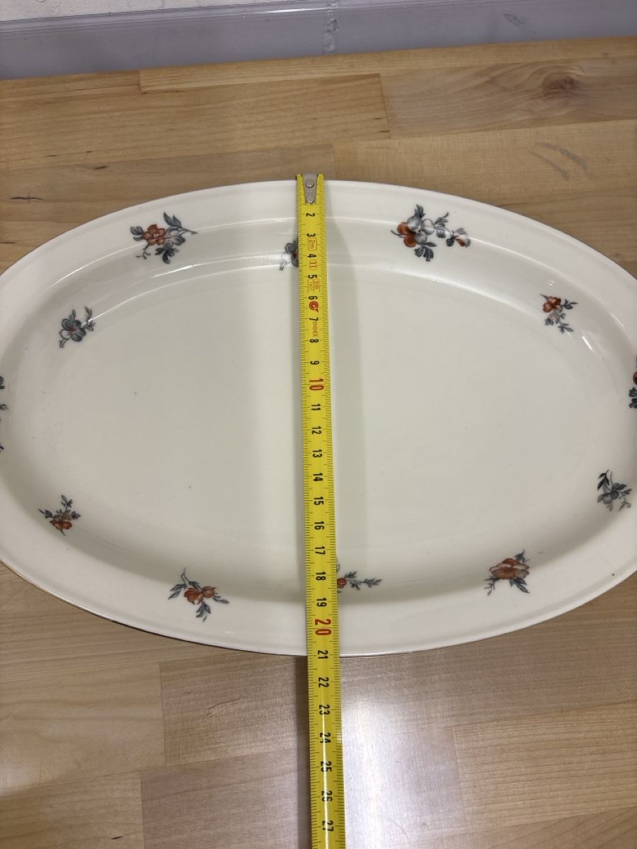 Piatti di portata: Schöne Servierplatte mit Blumenmuster, Langenthal Suisse – Usato da Adliswil venduto da ninotschka7 3
