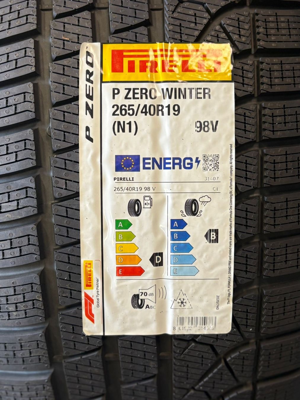 Pirelli Pneumatici & Ruote complete: Winterreifen 265/40R19 98V Pirelli – Nuovo e nell'imballaggio originale da Gerlafingen venduto da Pneu-Puric 1