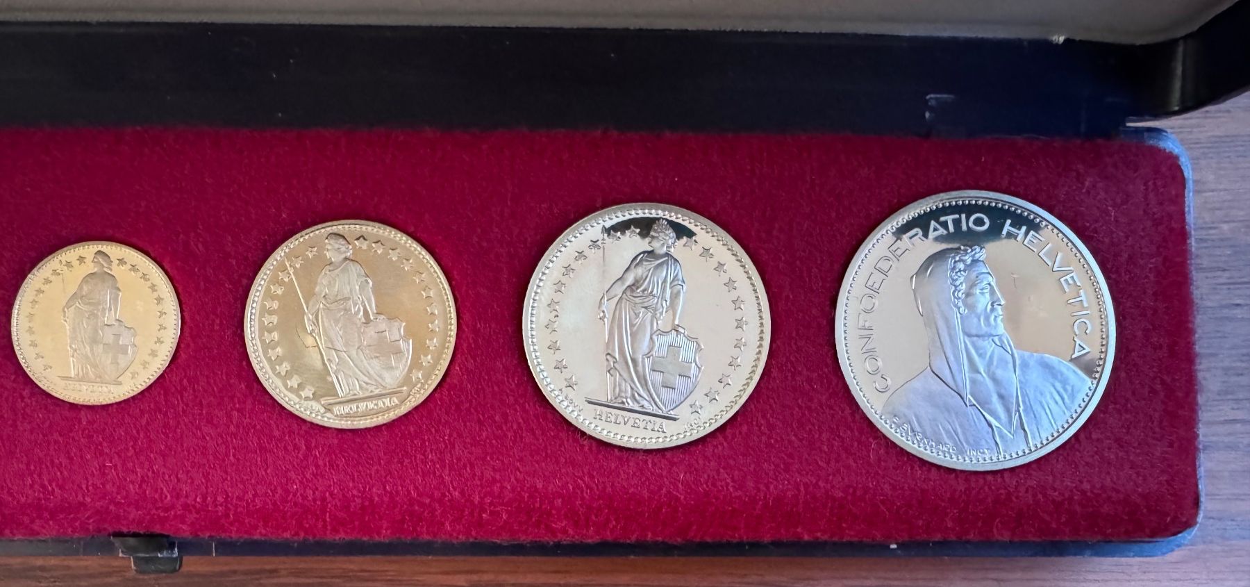 Tutti le monete: Schweizer Kursmünzensatz 1975 Set – Usato da Ebikon venduto da Dmasterx 2