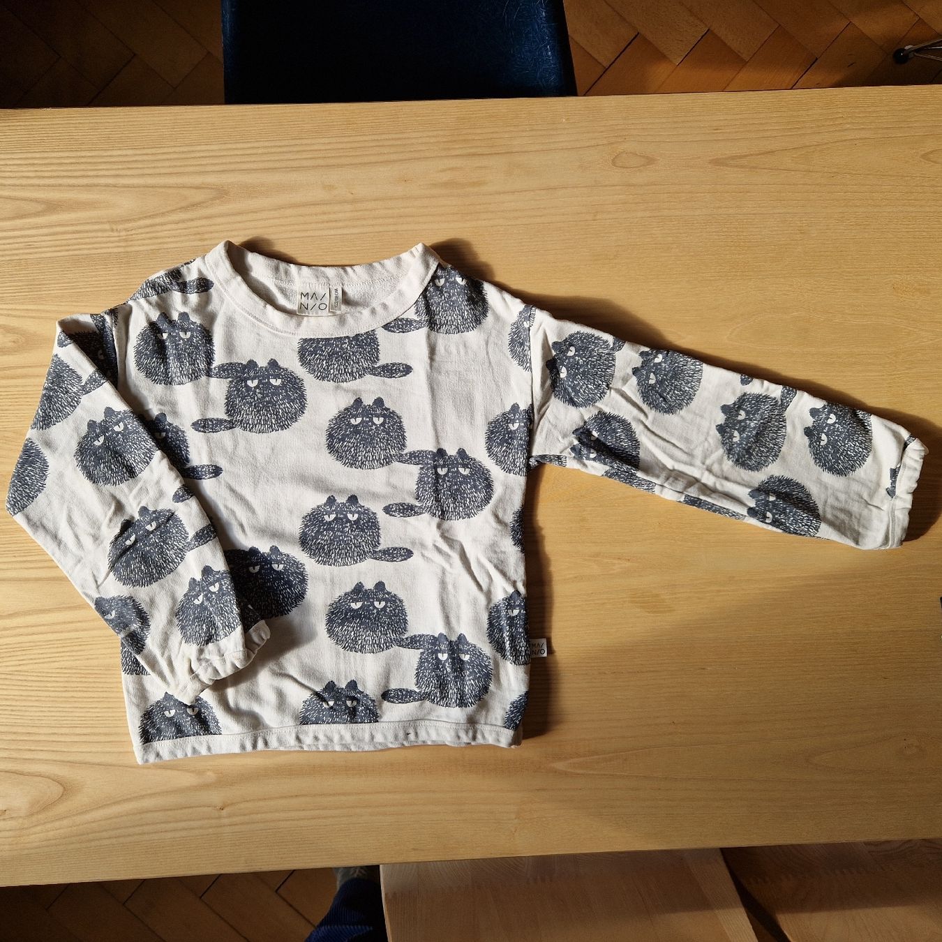 Maglioni & Felpe: Herzig-cooler Katzen-Pullover MAINIO Gr. 122/128 – Usato da Zürich venduto da Kauh