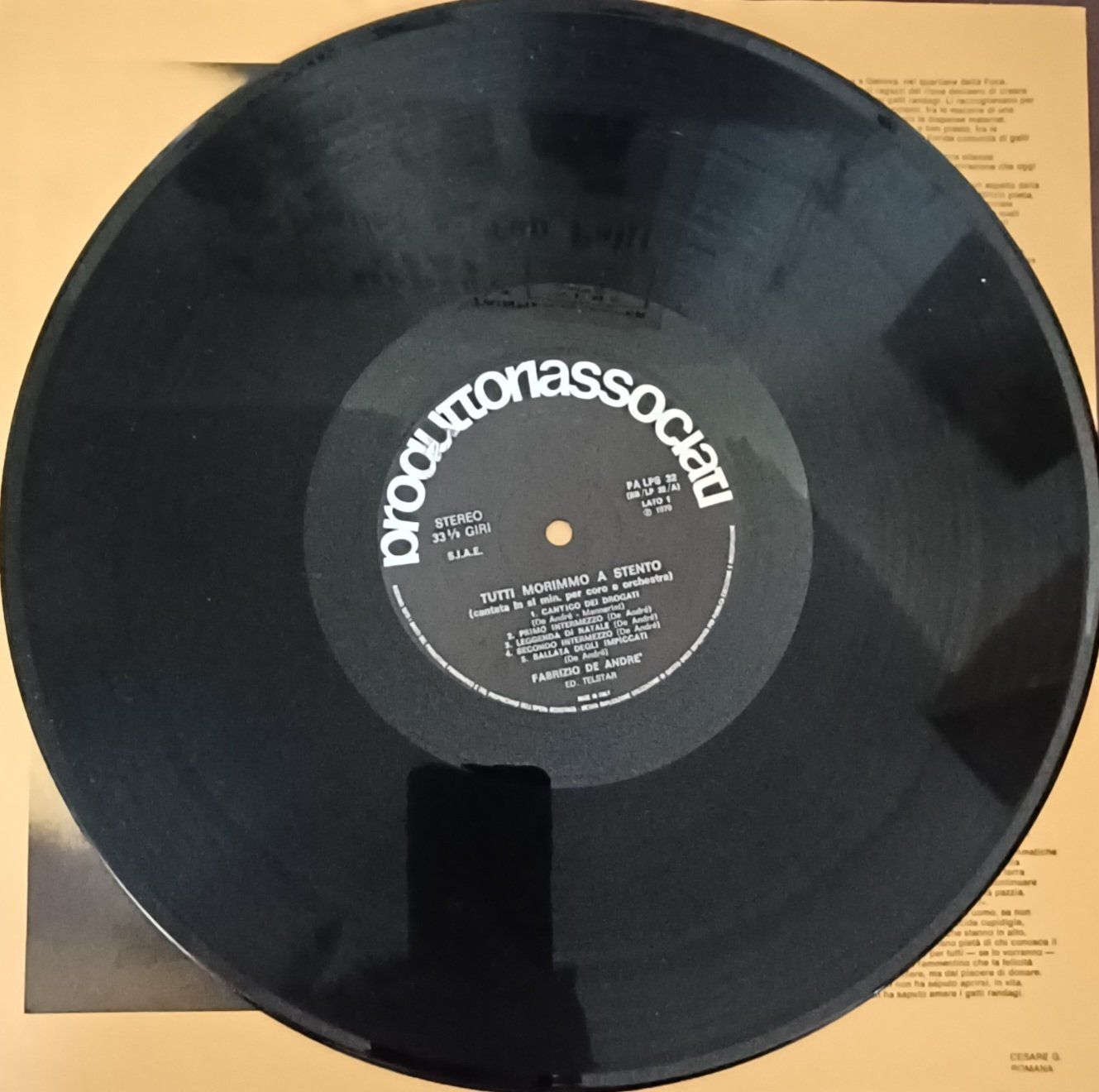 Dischi in vinile: FABRIZIO DE ANDRE' - tutti morimmo a stento 1971 RE  Chanson – Usato da Hägendorf venduto da Plattenhardt 4