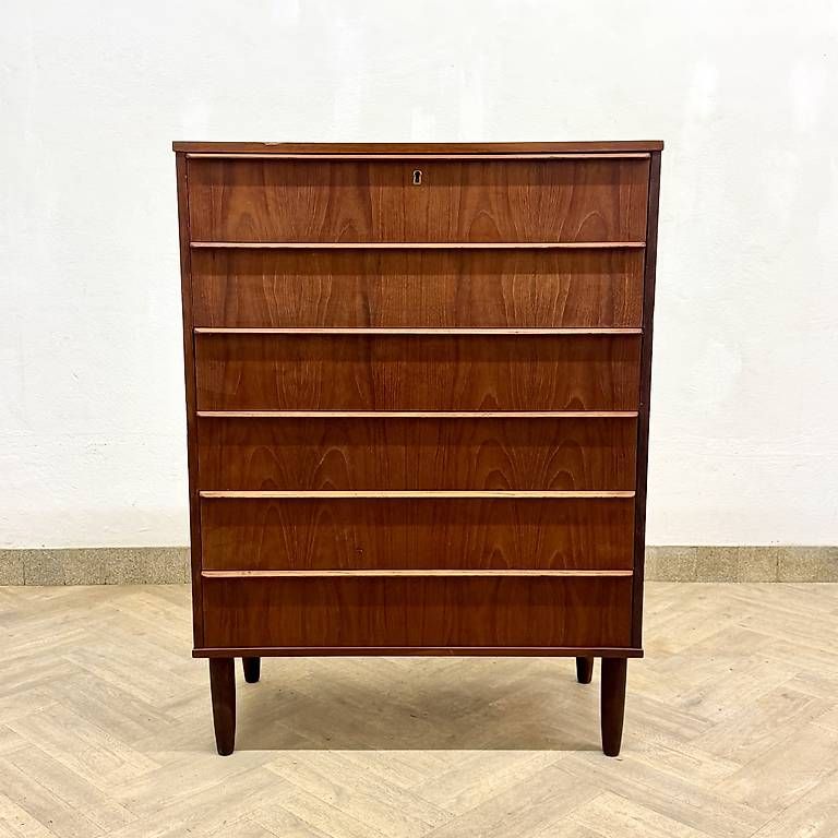 Cassettiere: Mid Century danish teak Chest – Usato da basel venduto da vintory.ch