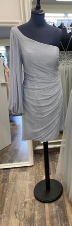 Cocktailkleid einarmig gerafft silbergrau Grösse 40 NEU 