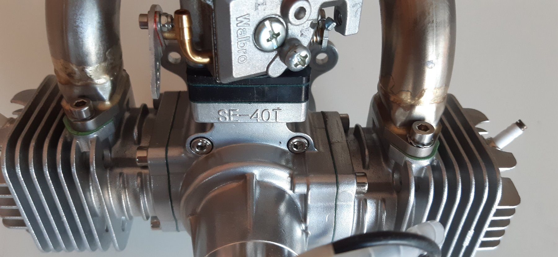 Motori: Neuwertiger RCGF 40cc Boxer Motor mit Krumscheid Dämpfer – Usato da Fahrwangen venduto da Hangblick 2