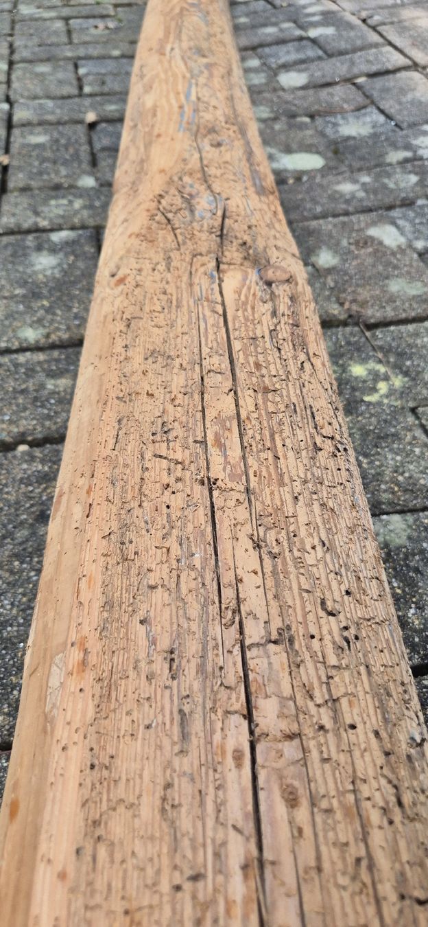 Articoli in legno: Alte Holz Balken – Usato da Moutier venduto da Maria1704 3