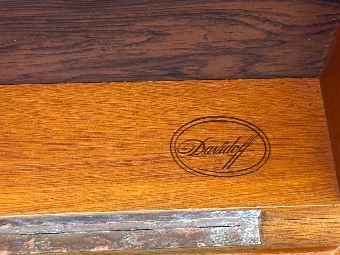 Autres tabacs: Davidoff Holzbox / Zigarrenbox – D'occasion à Otelfingen par Yossi-68 4