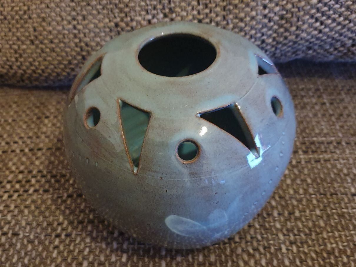 Vasen & Gefässe: Handgemachte Vase, bemalt – Gebraucht aus Langnau am Albis von jer_pm72