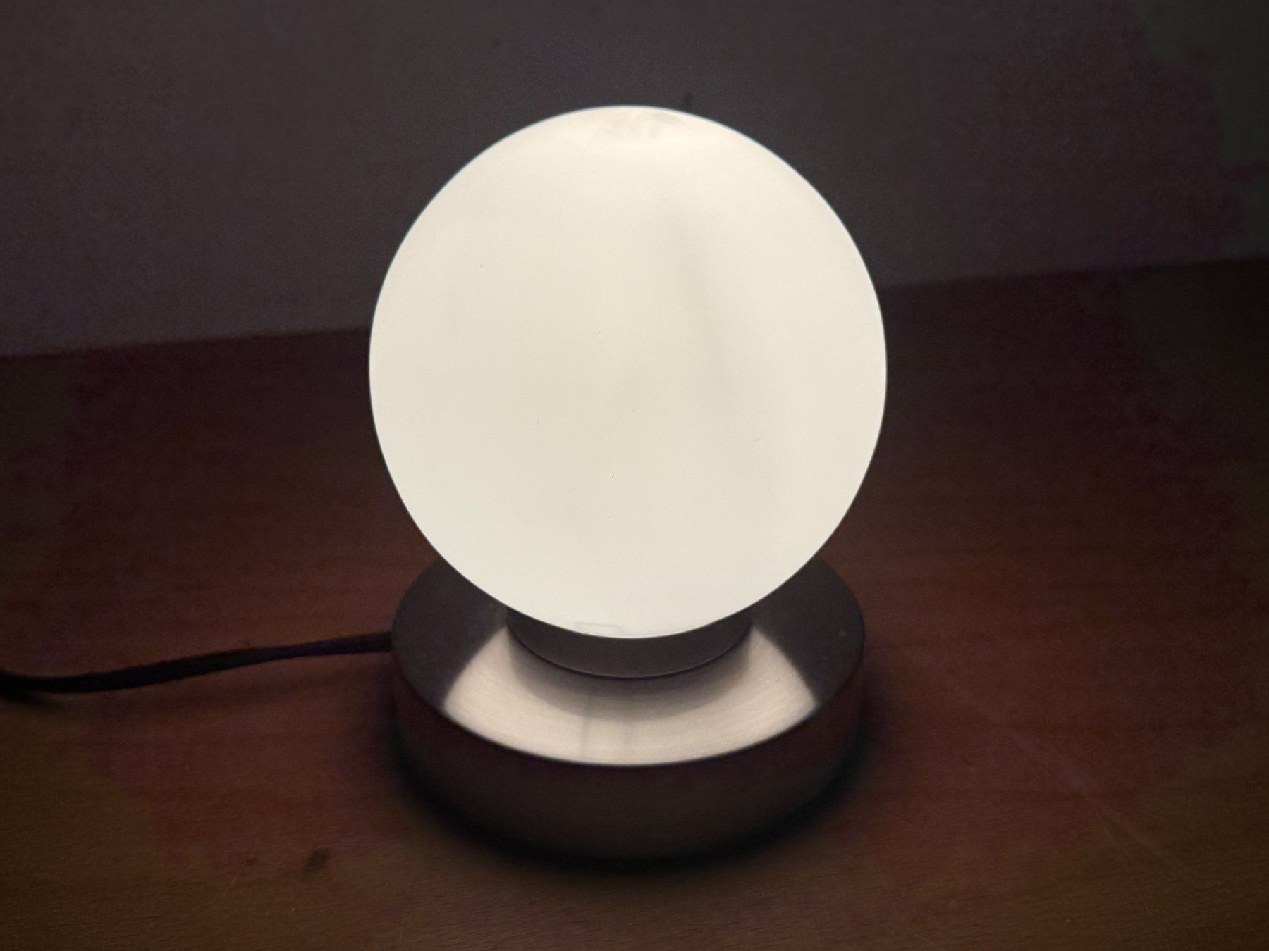 Lampade: Nachttischlampe dimmbar mit Touch-Funktion – Nuovo e nell'imballaggio originale da Wilen (Sarnen) venduto da uno21 7