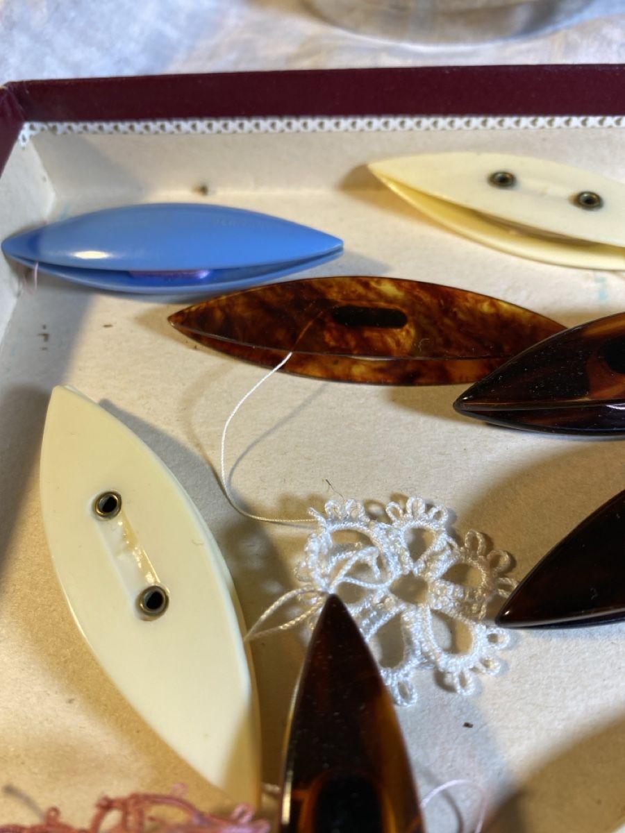 Tutte le decorazioni: 14 navettes de dentelle 6cm – Usato da Bevaix venduto da Dominixx52 2
