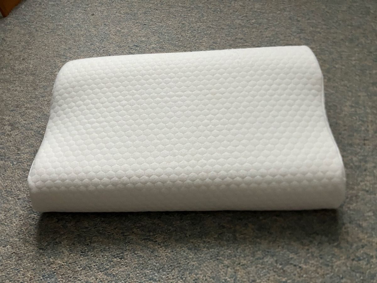 Cuscini: Ergonomisches Kopfkissen – Nuovo (secondo la descrizione) da Lyss venduto da Punktum01
