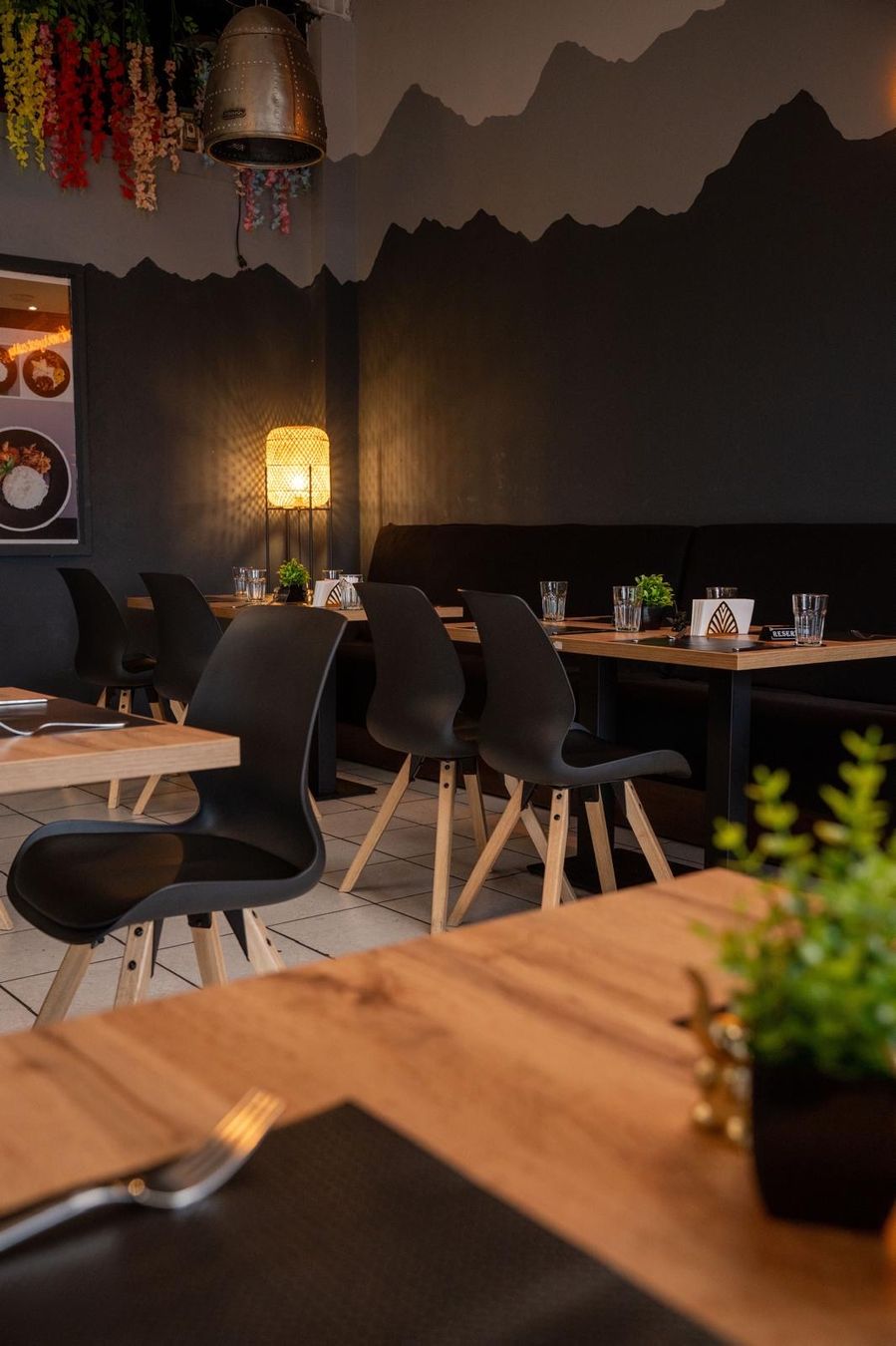 Tavoli: Inventar Restaurant – Nuovo (secondo la descrizione) da Morschach venduto da Alax07