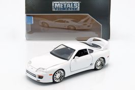 Toyota Supra JZA80 1993-2002 weiss "Fast and Furious 7" 1:24