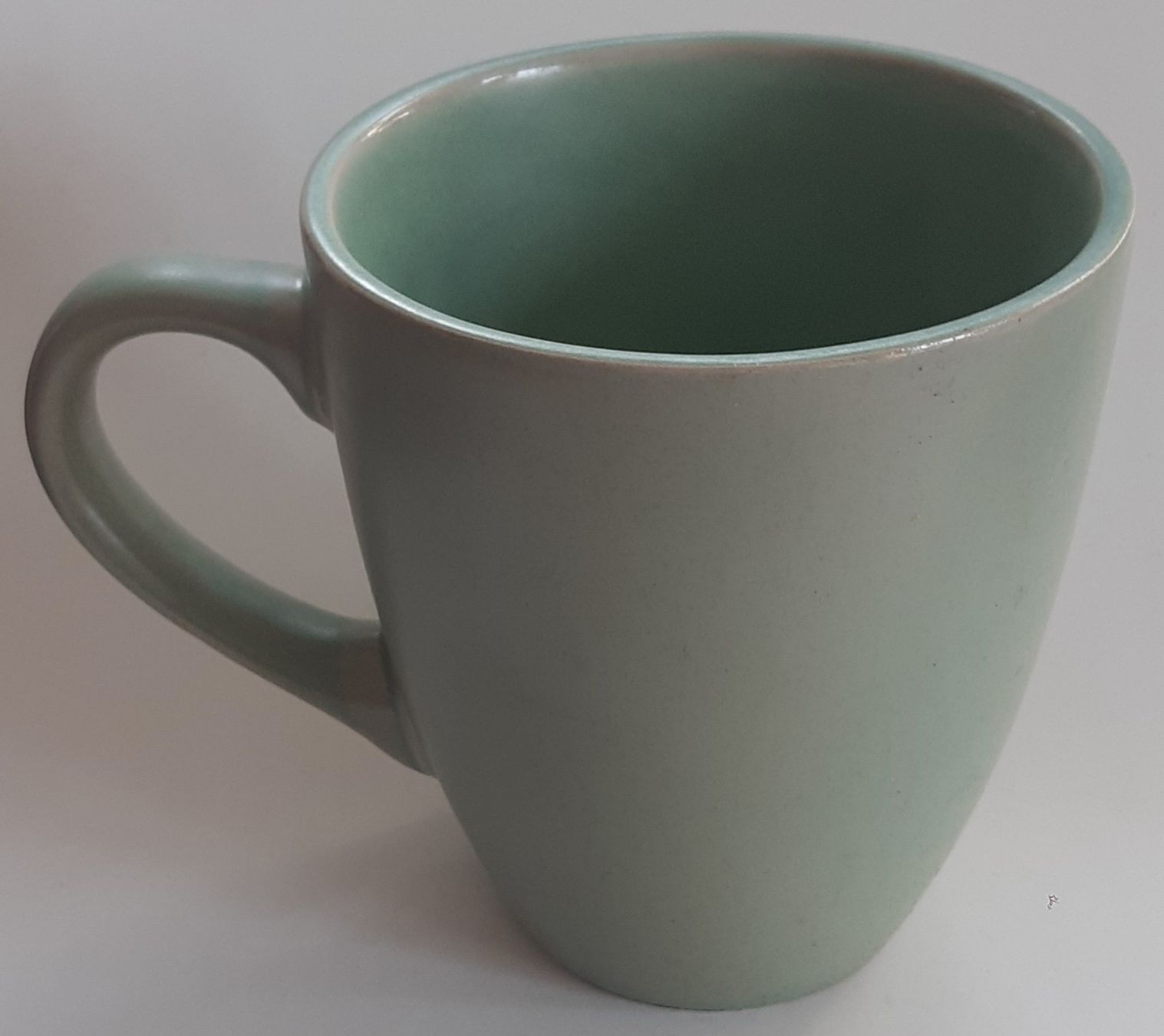 Tazze: Tasse couleur sauge – Nuovo (secondo la descrizione) da La Chaux-de-Fonds venduto da beasach