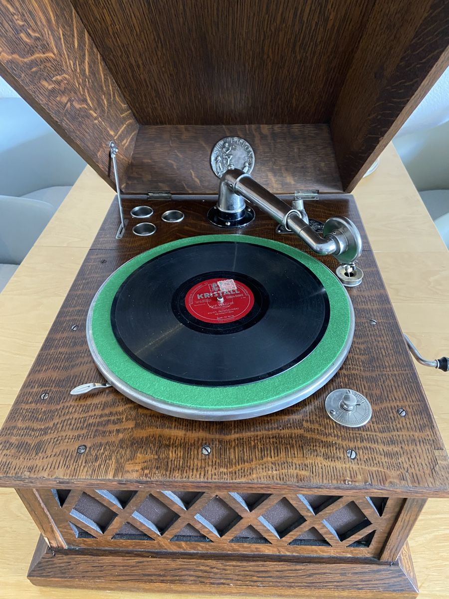 Giradischi: Silvertone-Phonograph – Usato da Rafz venduto da kkk2kkk 2
